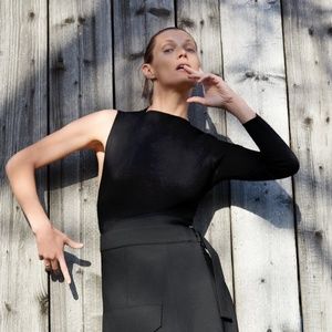 Zara Asymmetrical Top